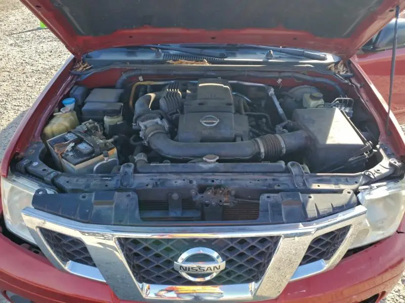 2014 NISSAN FRONTIER S  