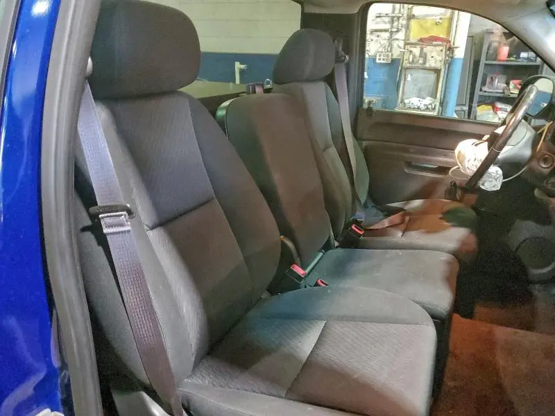 2013 CHEVROLET SILVERADO C1500 LT  