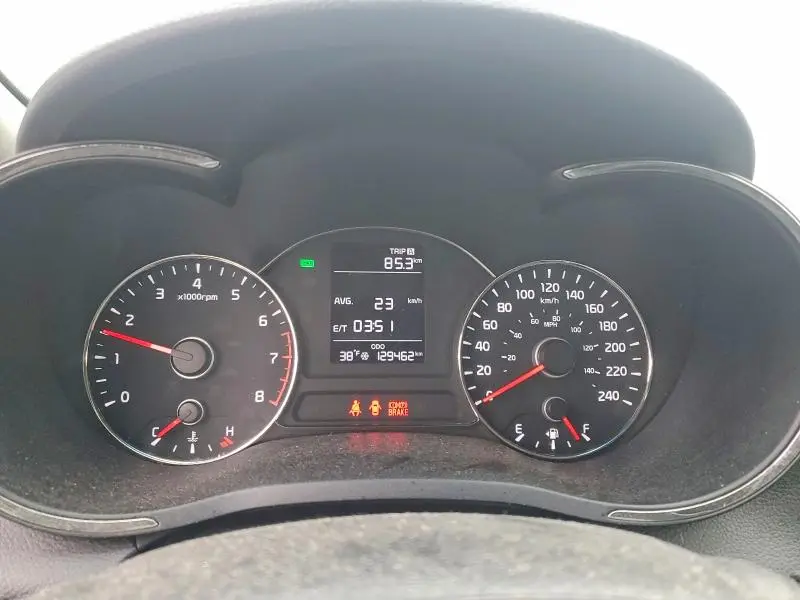 2017 KIA FORTE LX  