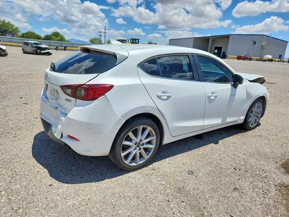 2017 MAZDA 3 GRAND TOURING  