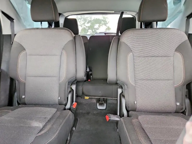 2019 CHEVROLET TRAVERSE LT  