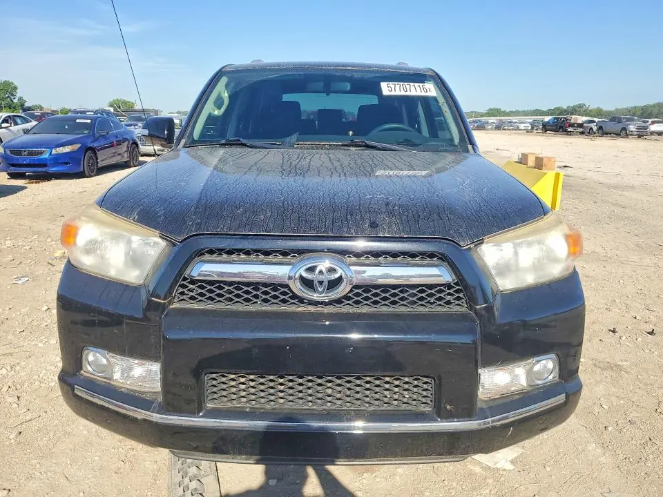 2011 TOYOTA 4RUNNER SR5  