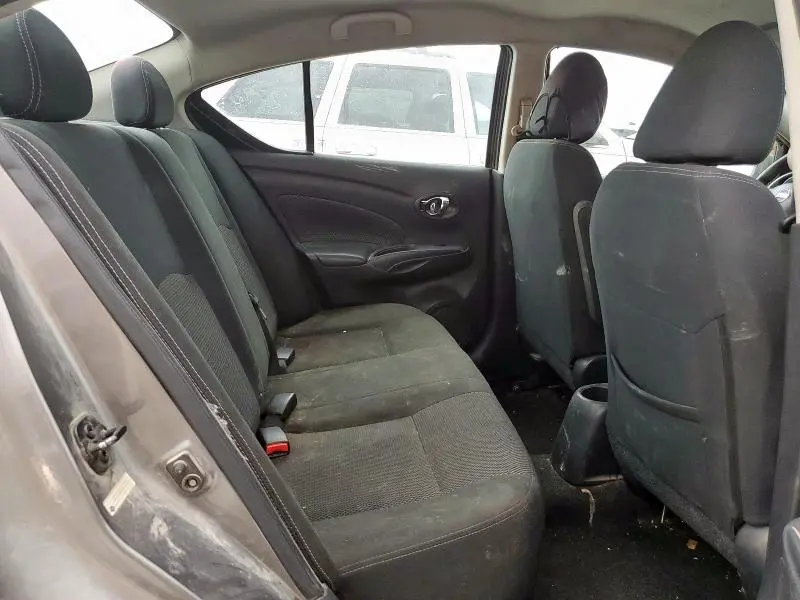 2017 NISSAN VERSA S  