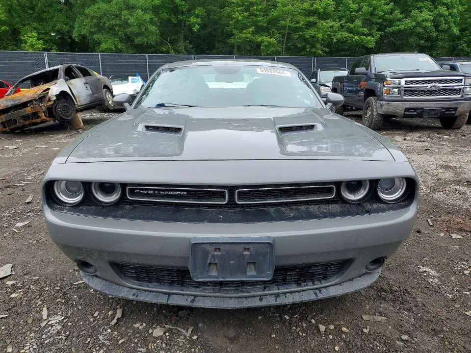 2018 DODGE CHALLENGER SXT  