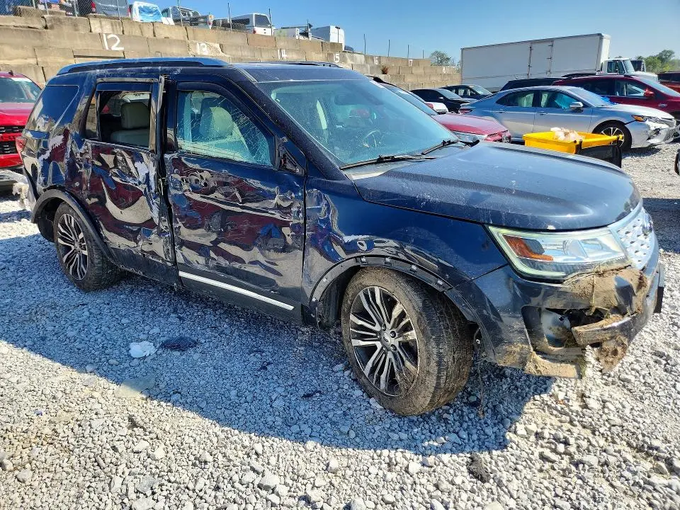 2017 FORD EXPLORER PLATINUM  