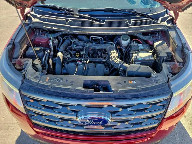 2019 FORD EXPLORER XLT  