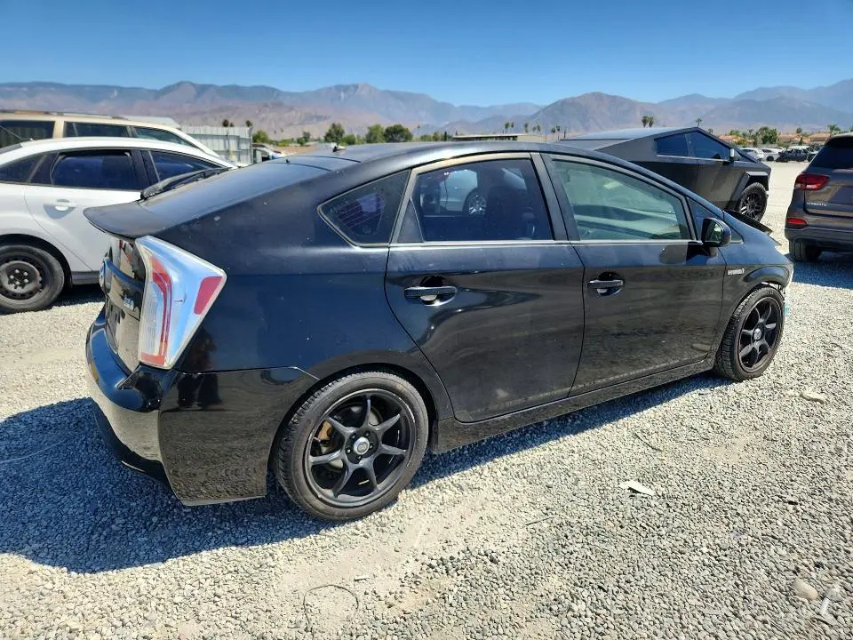 2014 TOYOTA PRIUS TWO  