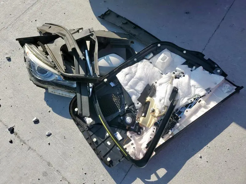 2018 INFINITI Q50 LUXE  