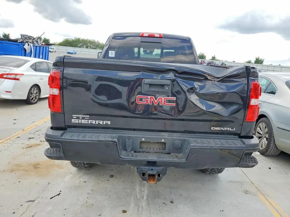 2018 GMC SIERRA K2500 DENALI  