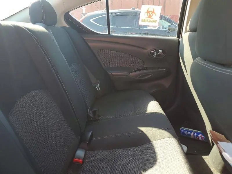 2015 NISSAN VERSA 1.6 SV  