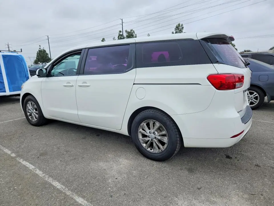 2016 KIA SEDONA L  