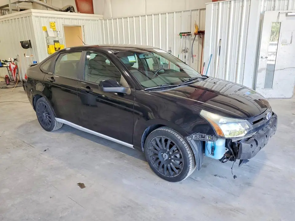 2010 FORD FOCUS SES  