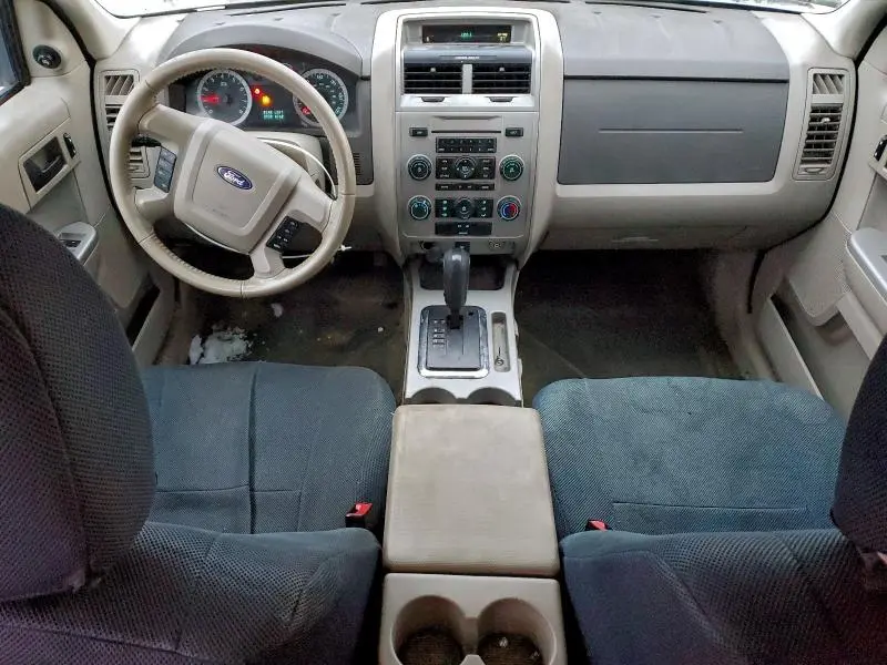 2011 FORD ESCAPE XLT  