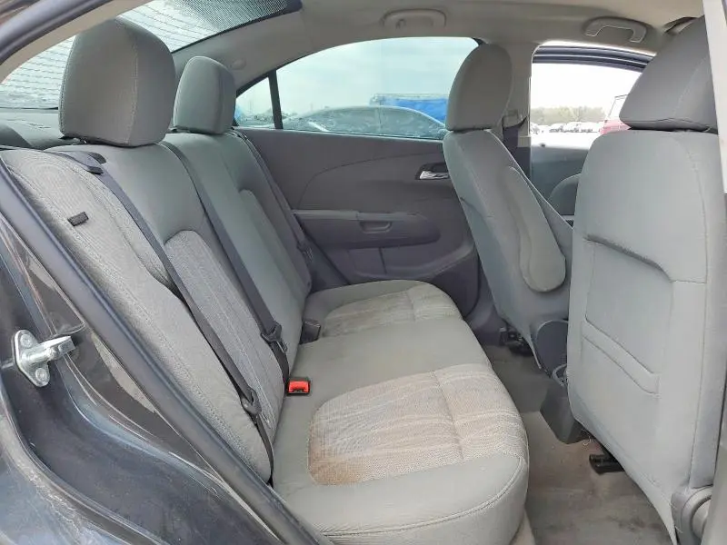 2016 CHEVROLET SONIC LT  