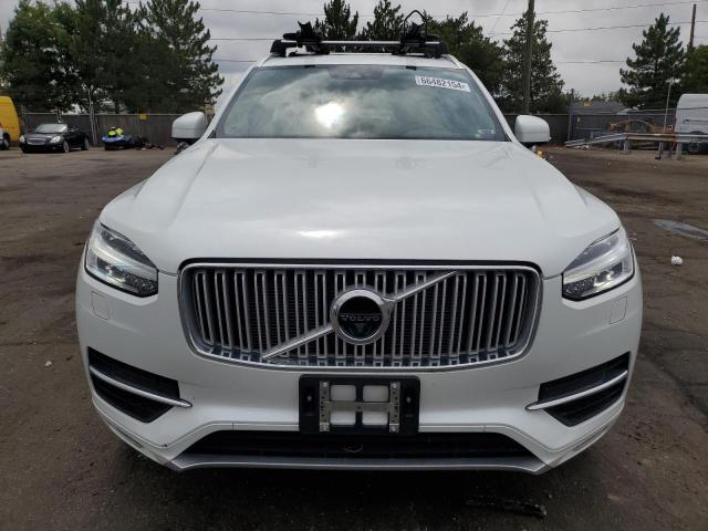 2017 VOLVO XC90 T6