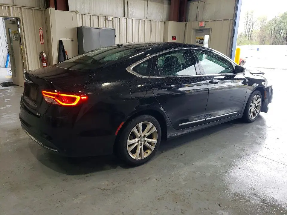 2016 CHRYSLER 200 LIMITED  