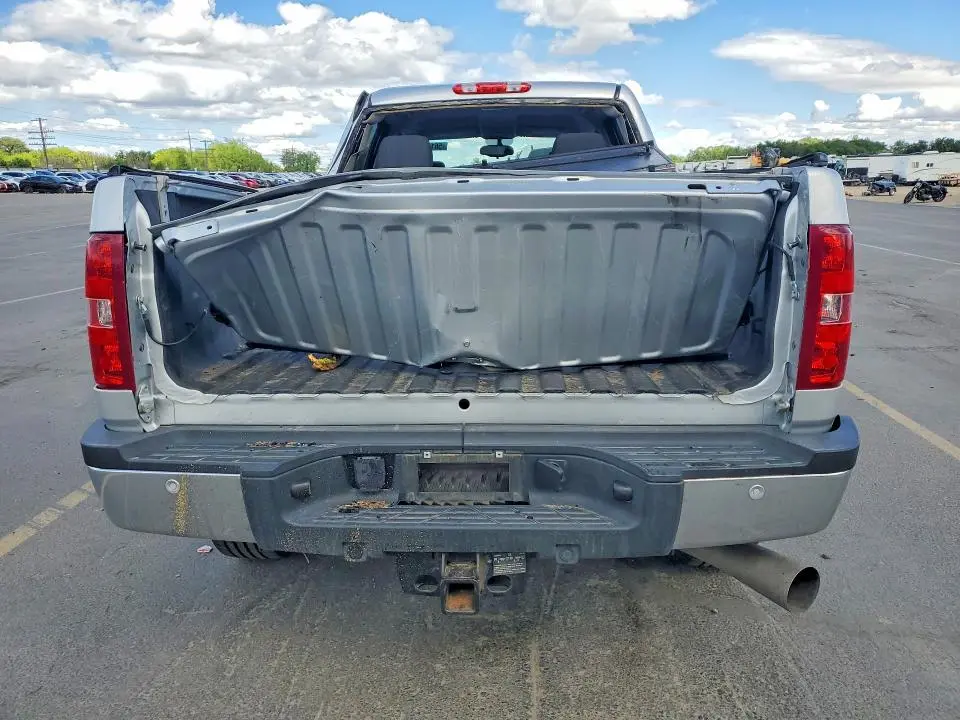 2012 CHEVROLET SILVERADO K2500 HEAVY DUTY LT  