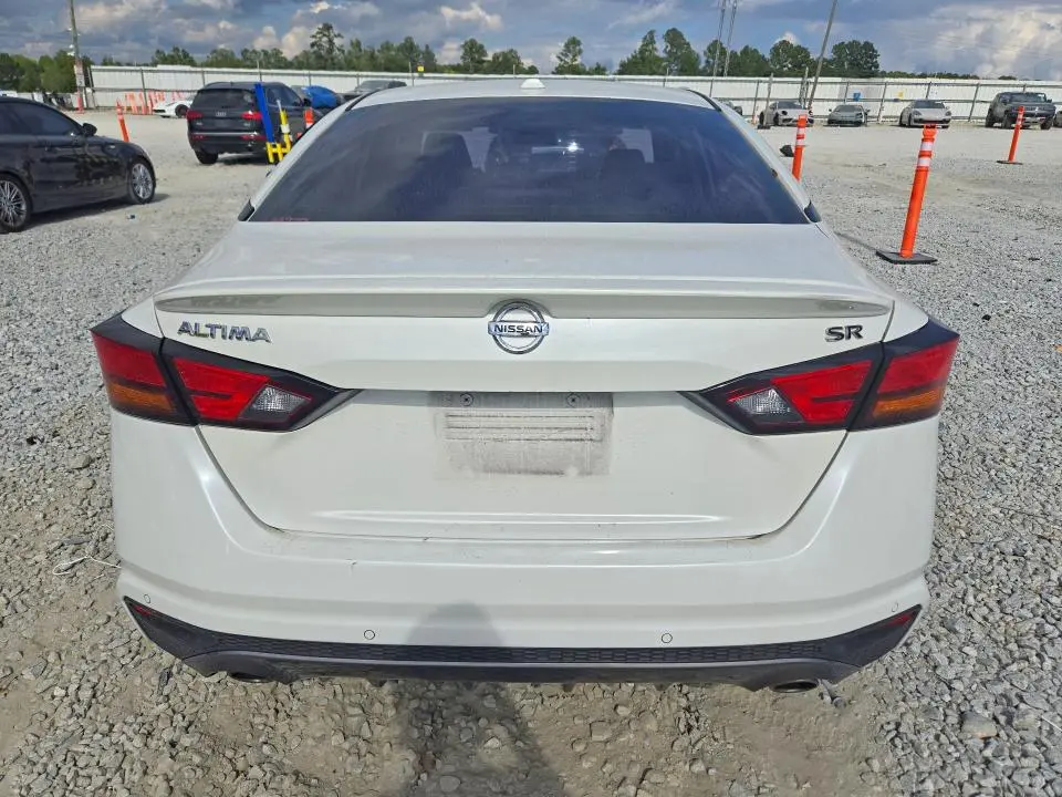2020 NISSAN ALTIMA SR  