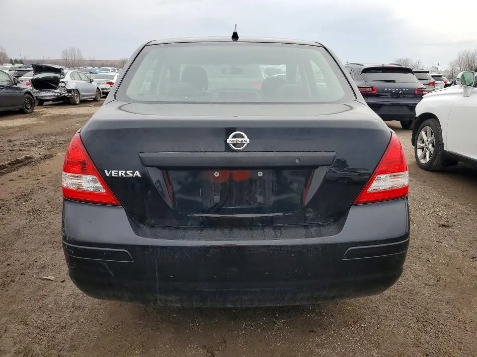 2011 NISSAN VERSA 1.6 BASE  