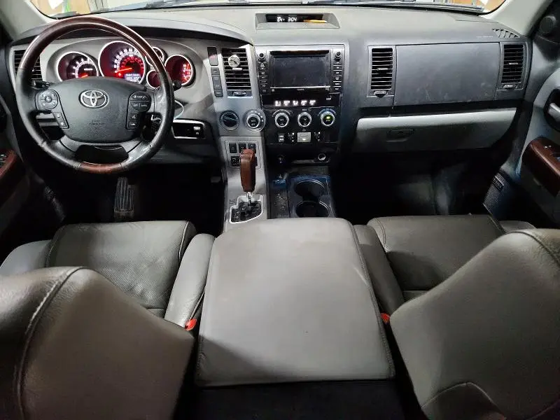 2012 TOYOTA SEQUOIA PLATINUM  
