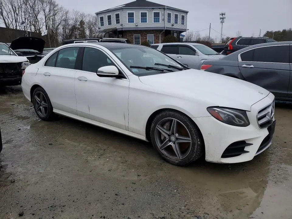 2017 MERCEDES-BENZ E 300 4MATIC  
