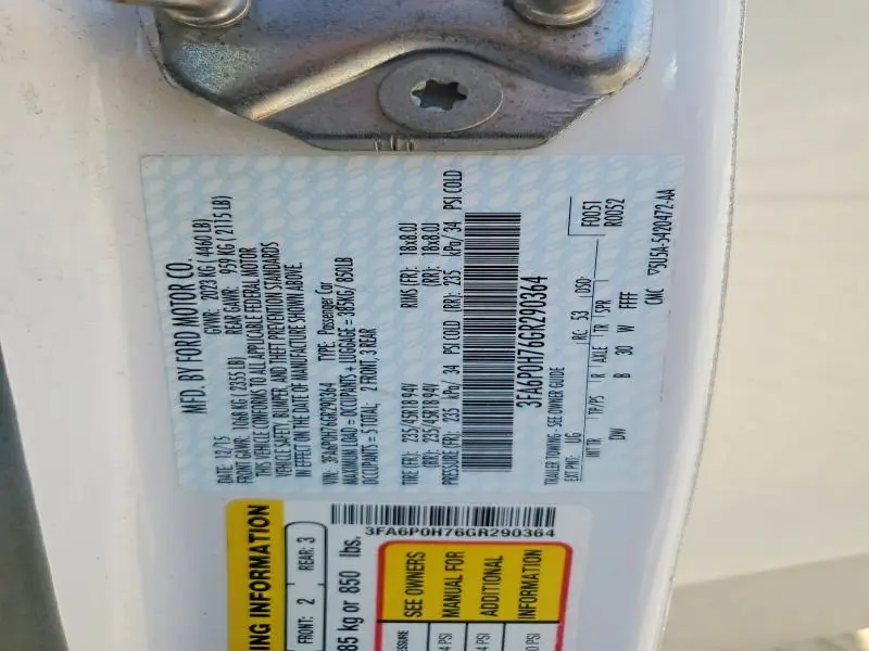 2016 FORD FUSION SE  
