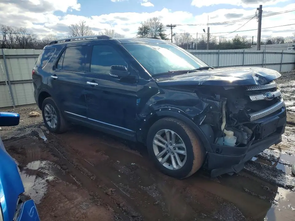 2014 FORD EXPLORER XLT  
