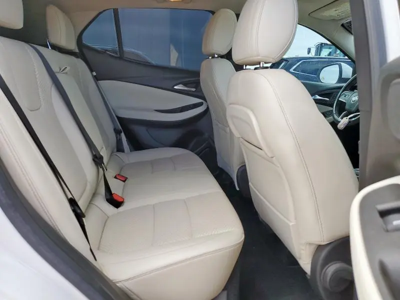 2022 BUICK ENCORE GX ESSENCE  
