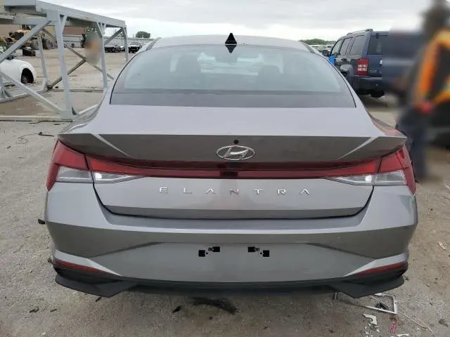 2023 HYUNDAI ELANTRA SE