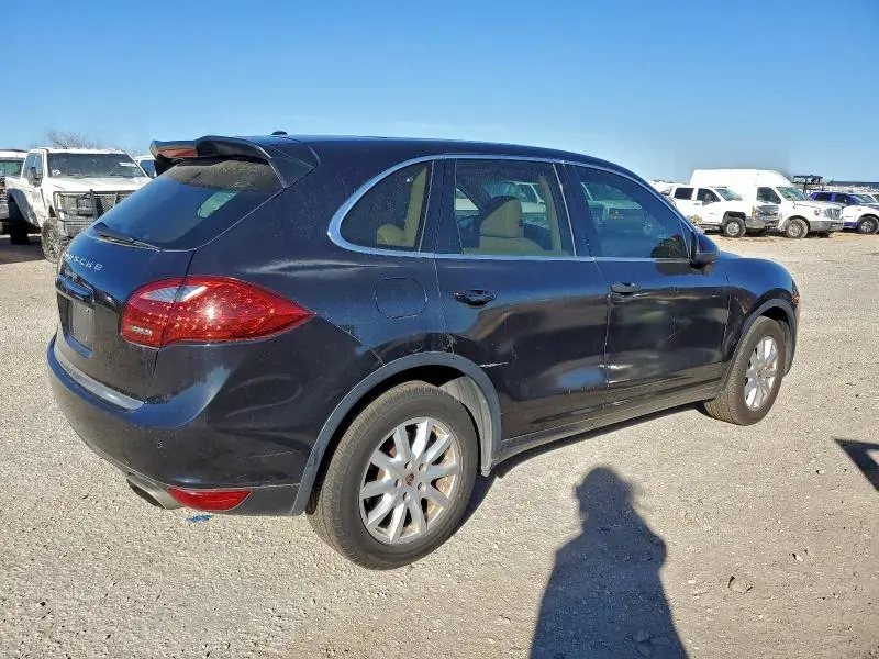 2013 PORSCHE CAYENNE   