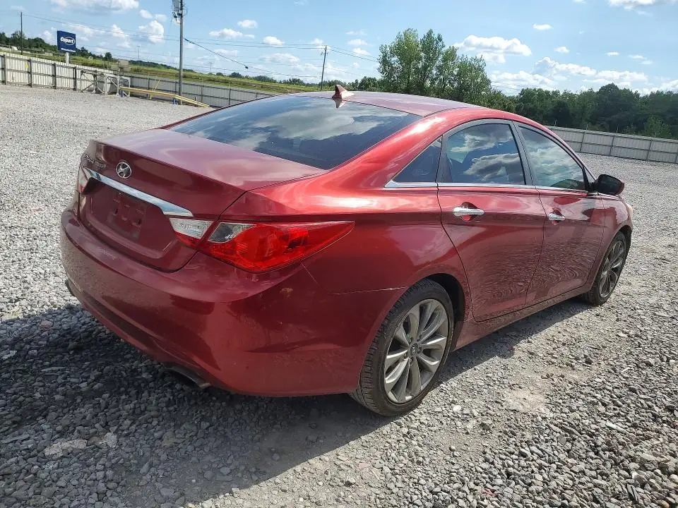 2011 HYUNDAI SONATA SE  