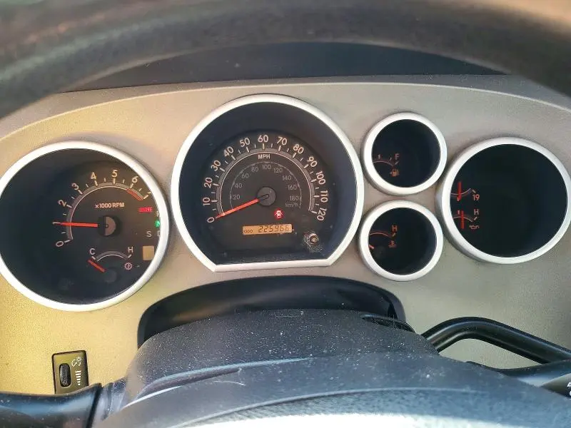 2010 TOYOTA TUNDRA DOUBLE CAB SR5  