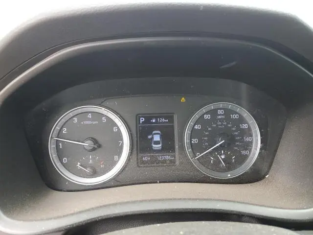 2018 HYUNDAI SONATA SE  