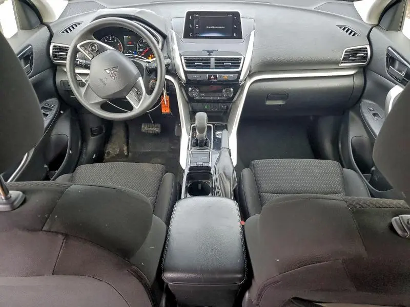 2018 MITSUBISHI ECLIPSE CROSS LE  