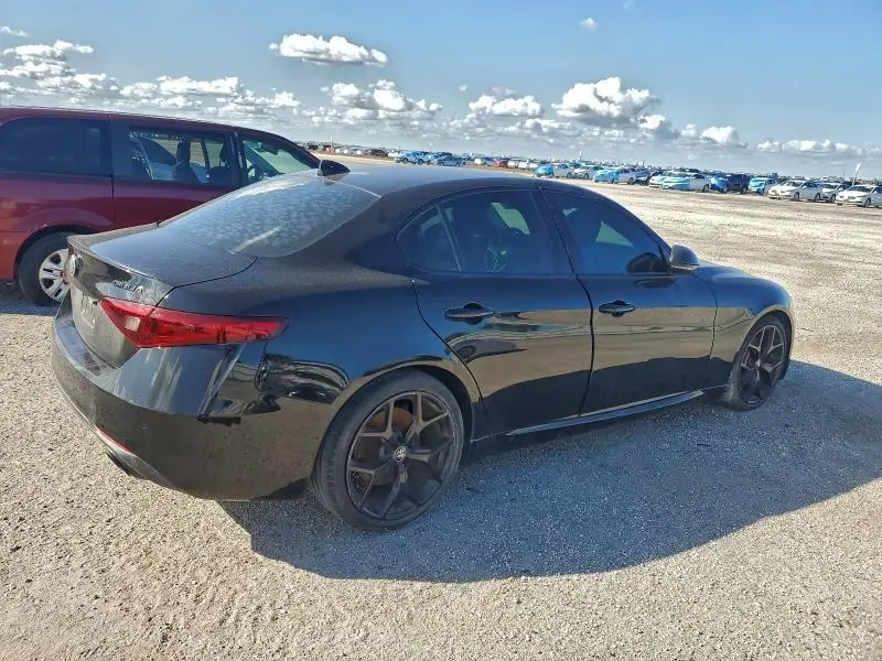 2019 ALFA ROMEO GIULIA   