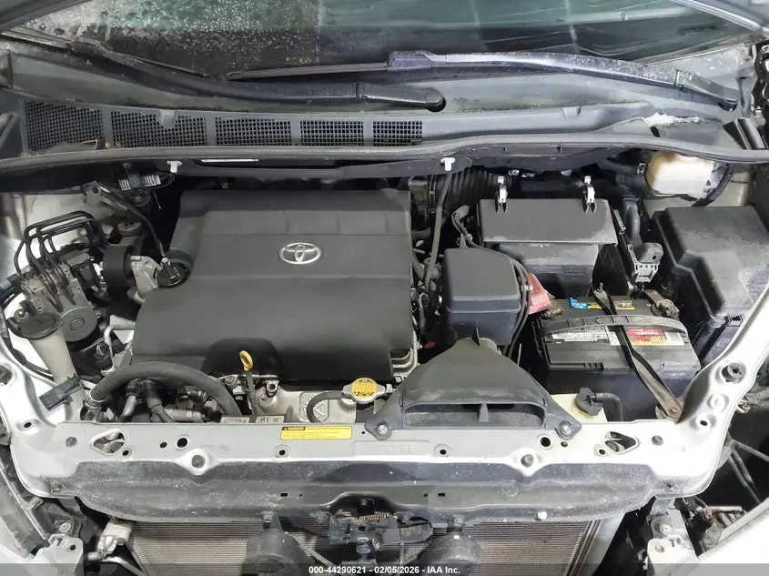 2015 TOYOTA SIENNA LIMITED PREMIUM 7 PASSENGER