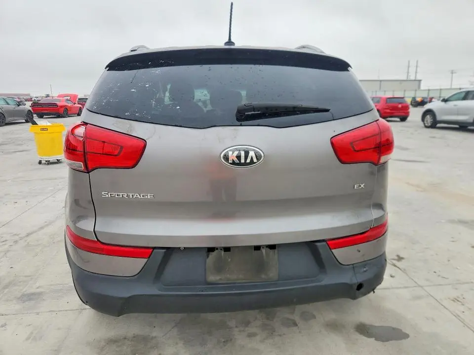 2016 KIA SPORTAGE EX  