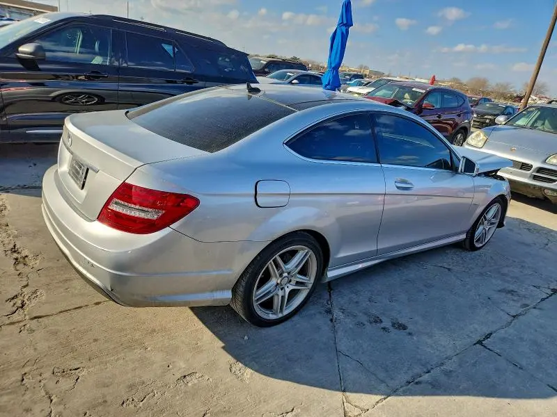 2012 MERCEDES-BENZ C 250  