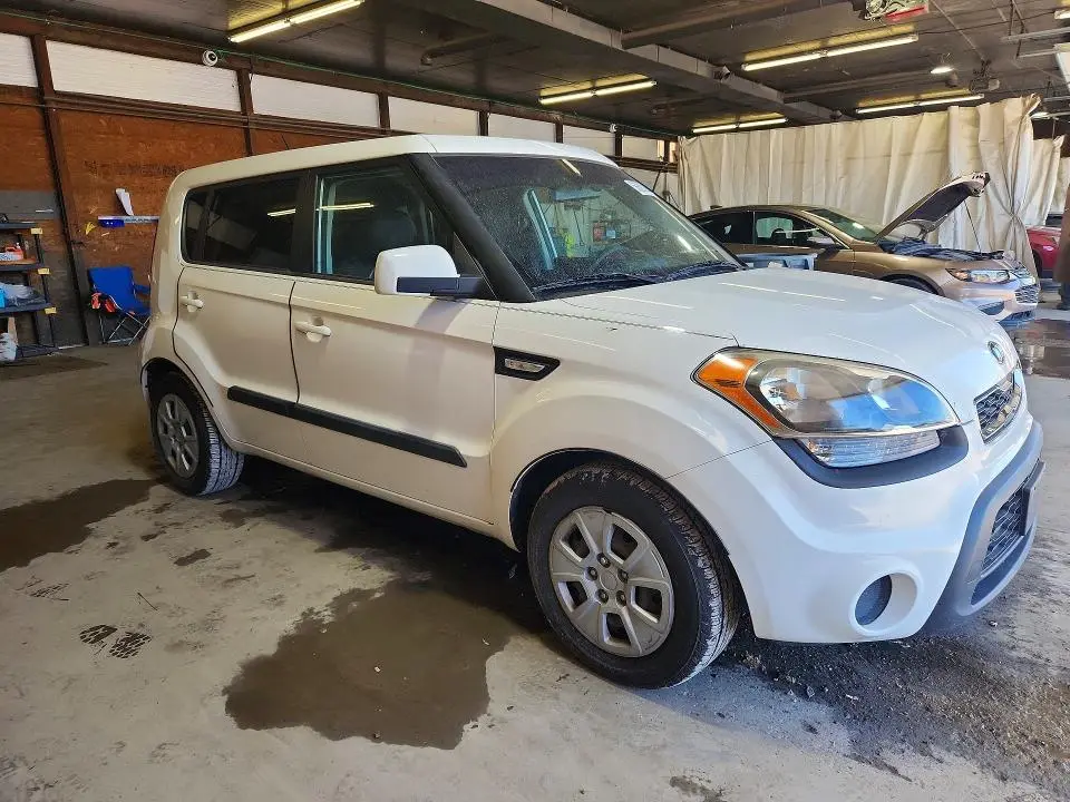 2013 KIA SOUL BASE  