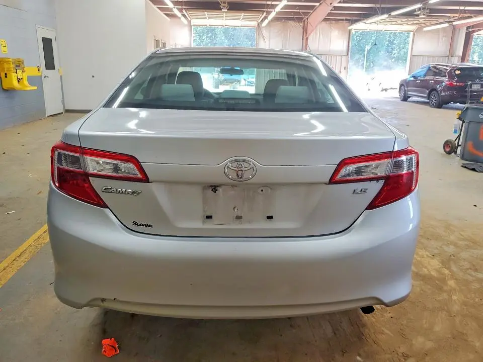 2012 TOYOTA CAMRY LE  