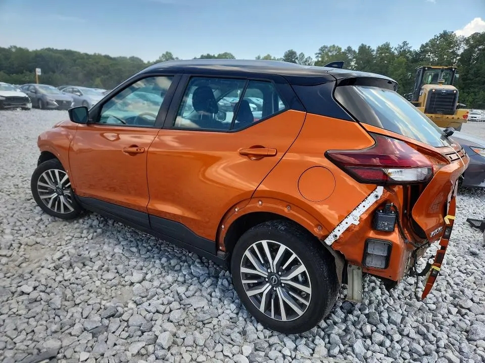 2023 NISSAN KICKS SV  