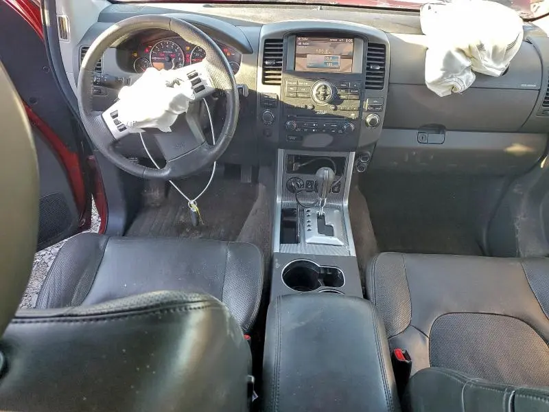 2011 NISSAN PATHFINDER S  