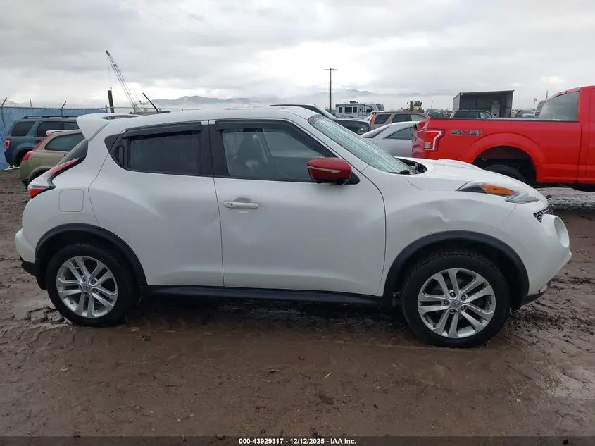 2015 NISSAN JUKE SL