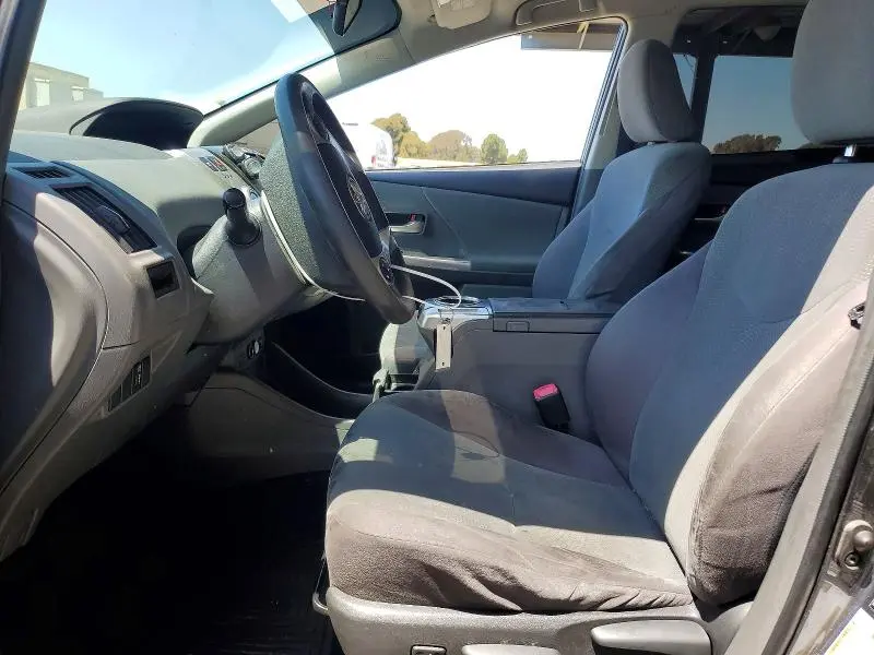 2012 TOYOTA PRIUS V TWO  
