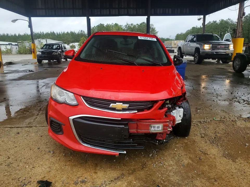 2017 CHEVROLET SONIC LT  