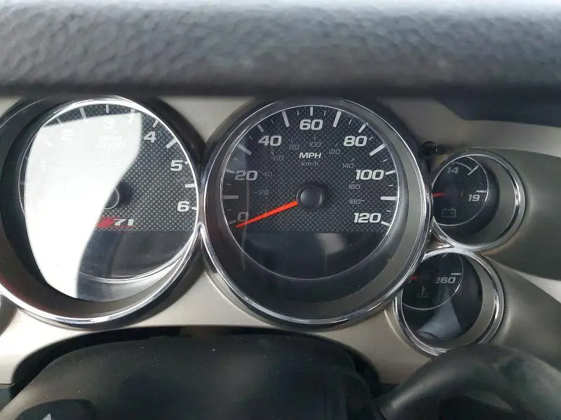 2011 CHEVROLET SILVERADO K1500 LT  