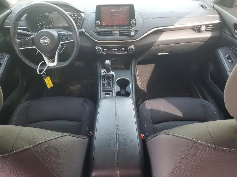 2019 NISSAN ALTIMA SV  
