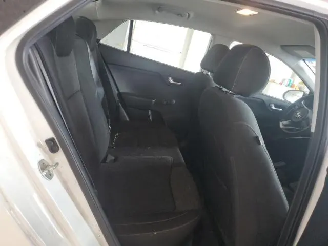 2018 KIA RIO LX  