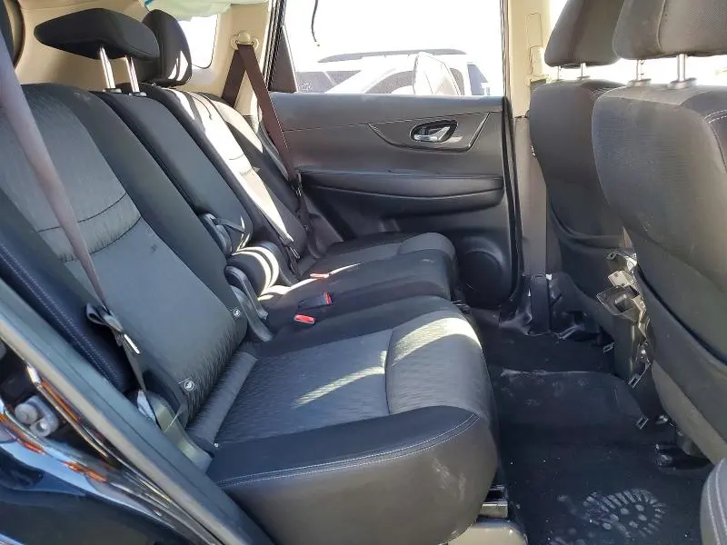 2017 NISSAN ROGUE S  