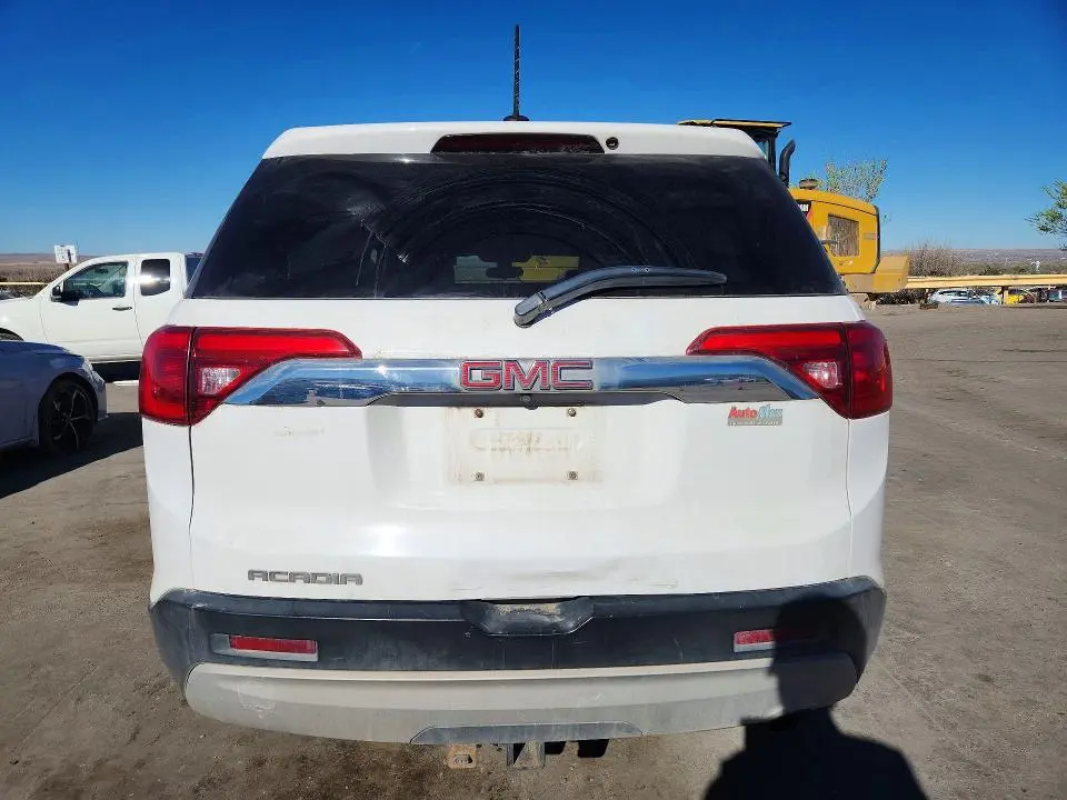 2017 GMC ACADIA SLE  
